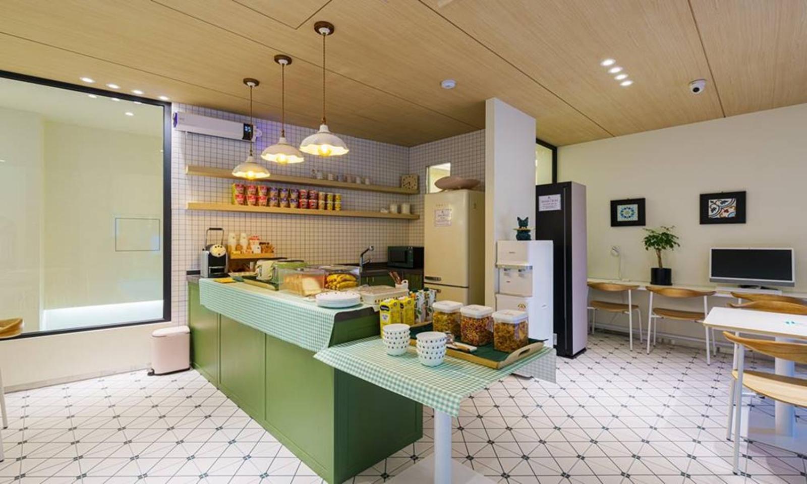 Gumi Time Hotel Eksteriør billede